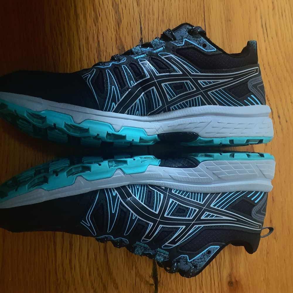 ASICS Women's Black and Blue Running Shoes - Picture 4 of 9